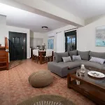 Villa Louke Lixouri